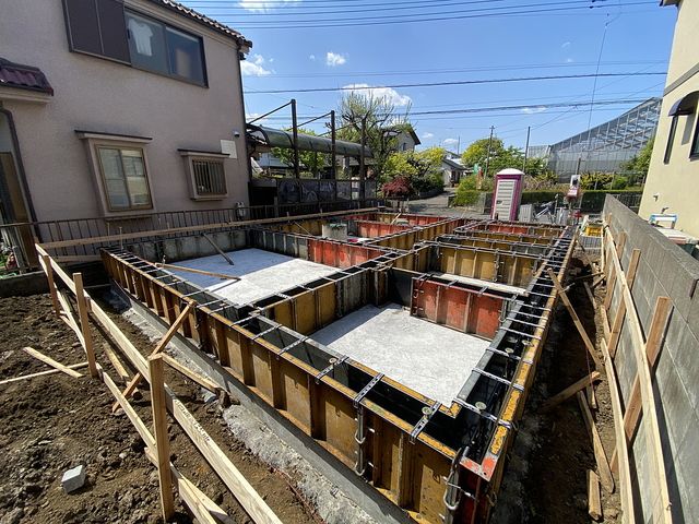 西東京市下保谷3丁目新築一戸建て・基礎型枠の様子（4／11）