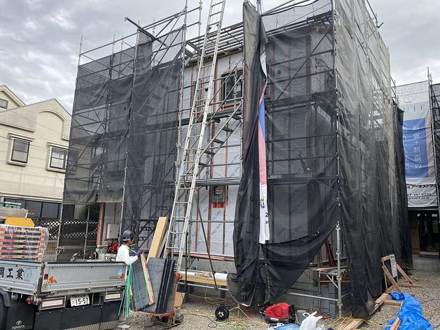 【管理物件】西東京市富士町1丁目新築一戸建て2号棟・屋根工事のチェック