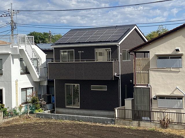 太陽光発電を標準装備した新築一戸建て
