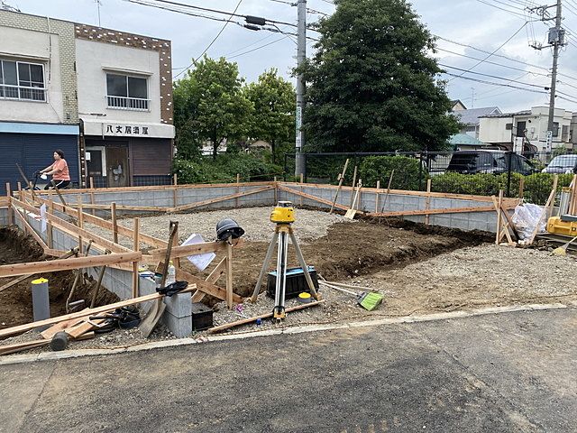 西東京市保谷町6丁目2号棟の基礎工事の様子（2022.8.20）スプラッシュ