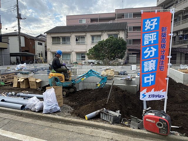 西東京市富士町4丁目2号棟の給排水設備の先行配管の様子（2022.10.18）スプラッシュ