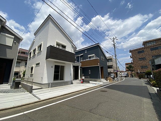 西東京市富士町4丁目2号棟の外観写真（2023.5.11）スプラッシュ