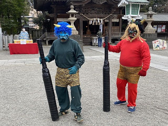 田無神社では明日、赤鬼、青鬼が登場します