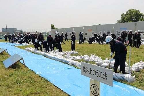 合同総合水防訓練の様子(2025.5.5)スプラッシュ