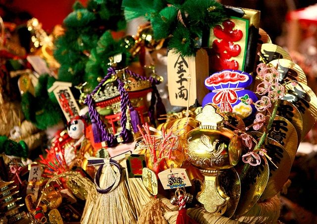 田無神社の酉の市は11月1日（木）、13日（火）、25（日）～三の酉まであります