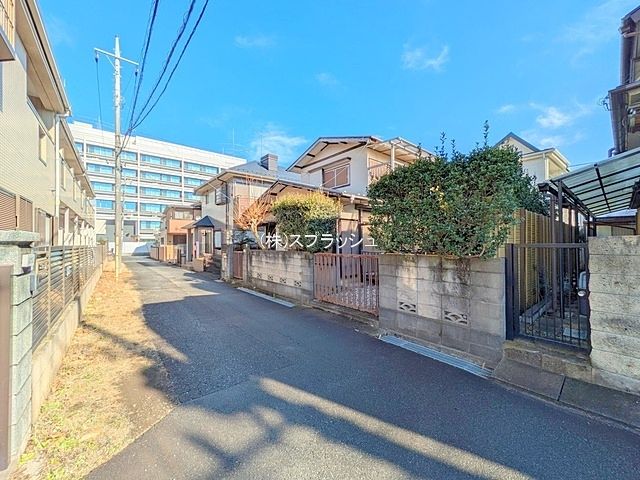 西東京市立上向台小学校学区域の売地