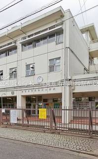 西東京市立柳沢小学校 距離360m